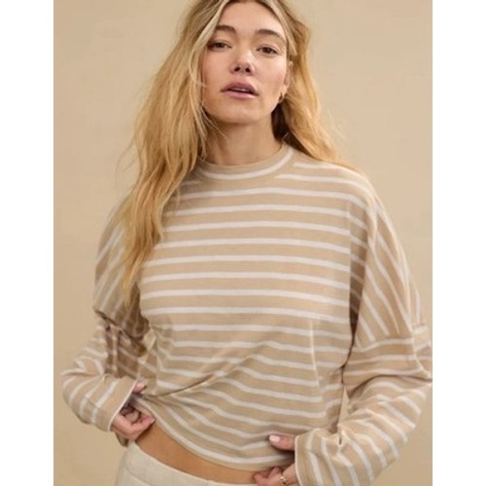 Aerie Cozy Long Sleeve Mockneck Striped T-Shirt in Tan and White Size Large